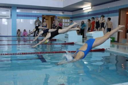 Бассейн арск. Арча гостиница арск. Арский бассейн. Бассейн арск. Бассейн арск.